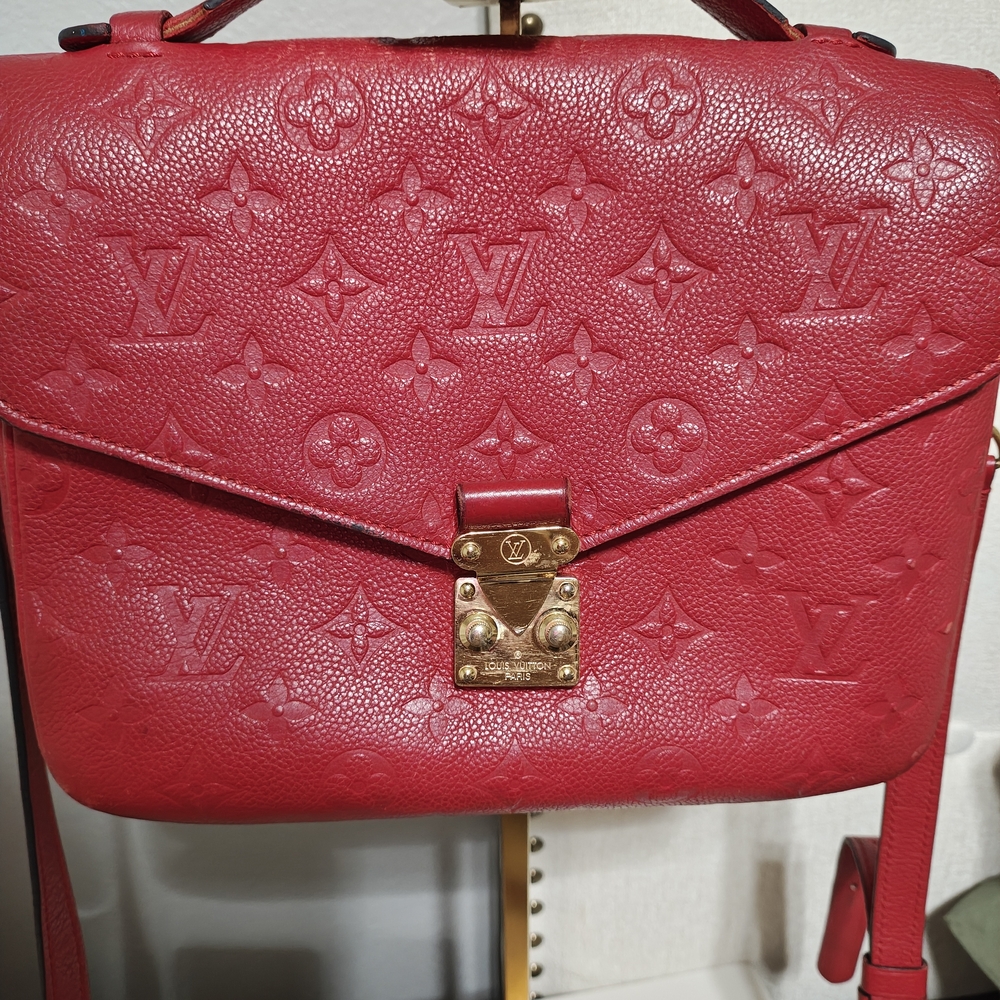 Louis Vuitton Red Embossed Leather Pochette Metis